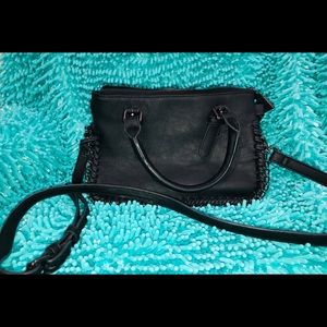 CHINESE LAUNDRY HANDBAG